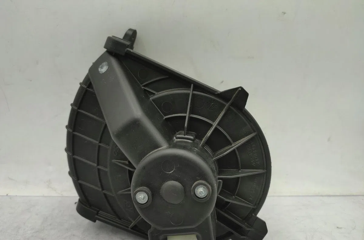Moteur ventilateur chauffage RENAULT KANGOO 2 PHASE 2 occasion