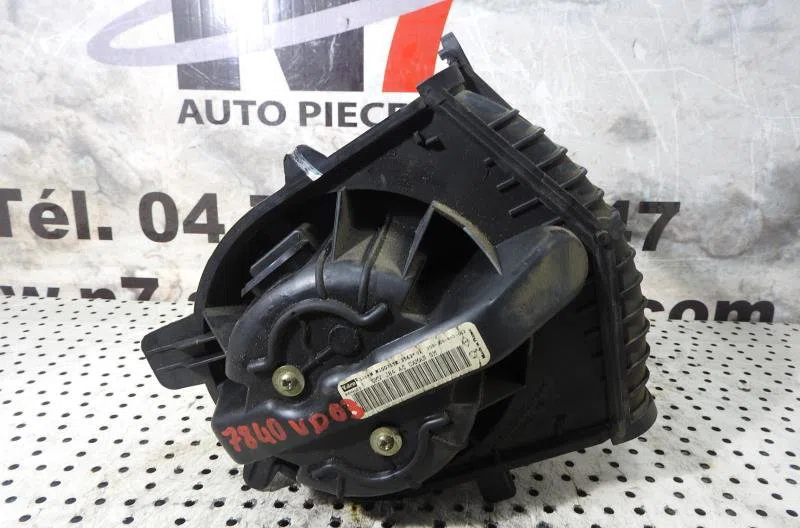 Moteur ventilateur chauffage RENAULT SCENIC 2 PHASE 1 occasion