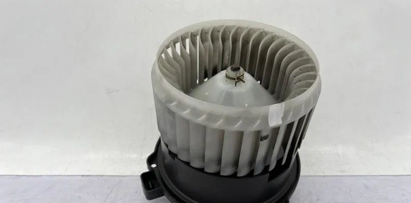 Moteur ventilateur chauffage SMART FORFOUR 1 occasion