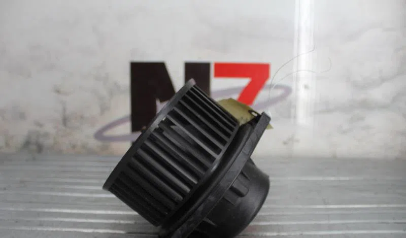 Moteur ventilateur chauffage SUZUKI IGNIS 2 occasion