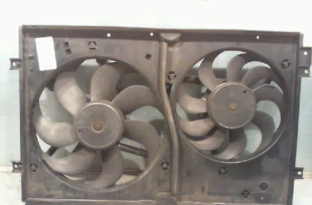 Moteur ventilateur radiateur VOLKSWAGEN GOLF 2000 occasion