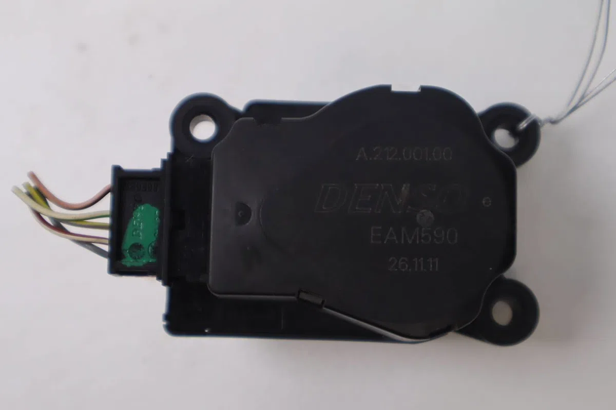 Moteur volet de chauffage Citroen C8 (EA_, EB_) 2.0 hdi 165 (2006) occasion