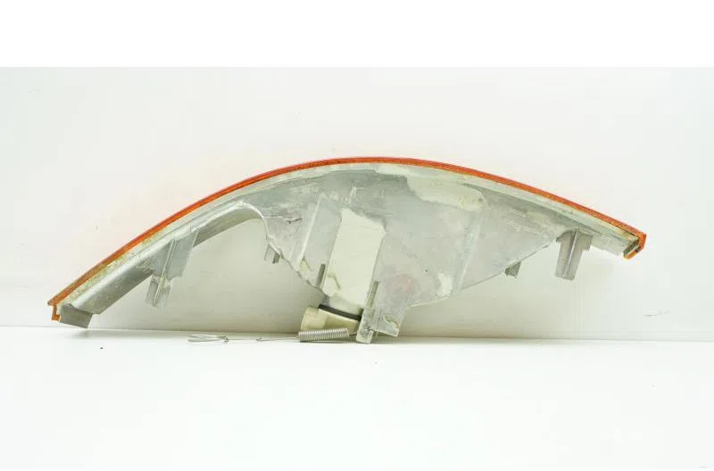 Optique avant secondaire gauche (feux)(clignotant) pour RENAULT MASTER II...