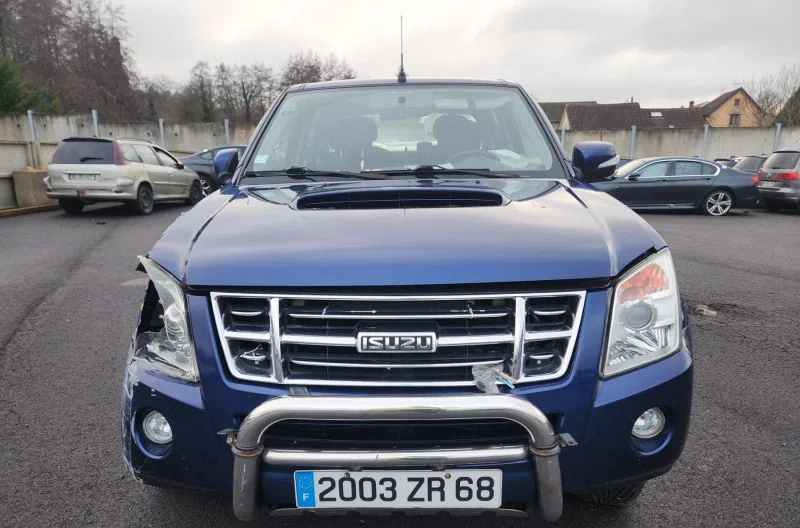 Panneau de porte arriere gauche pour ISUZU D-MAX 1 PHASE 2