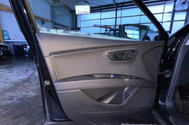 Panneau de porte avant gauche pour SEAT LEON 3 PHASE 2