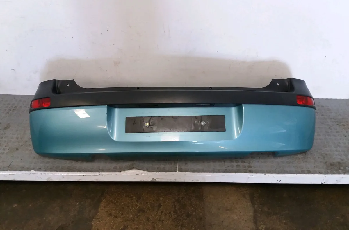 Pare-choc arrière Opel CORSA C (X01) 1.2 (f08, f68) (2000-2009) occasion