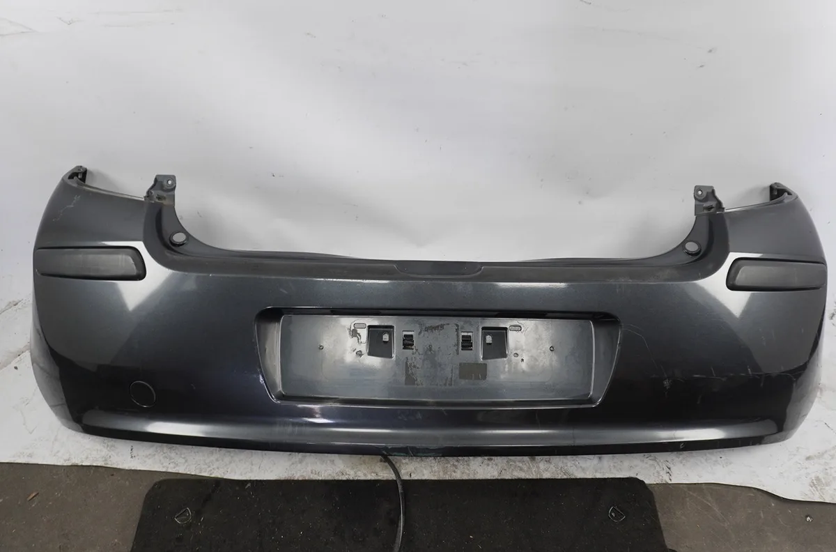 Pare-choc arrière Renault CLIO III (BR0-1, CR0-1) 1.4 16v (2005-2012) occasion