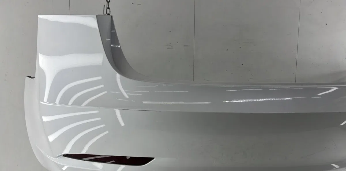 Pare-choc arrière TESLA MODEL 3 5YJ3 occasion