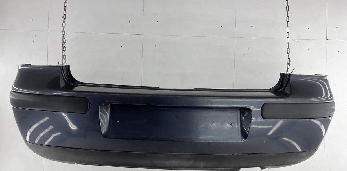 Pare-choc arrière VOLKSWAGEN GOLF 4 occasion