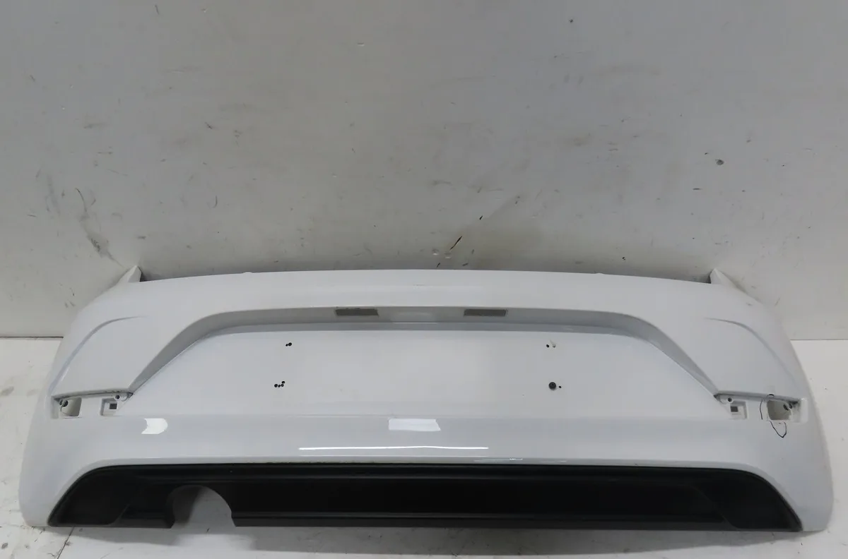Pare-choc arrière VOLKSWAGEN UP occasion