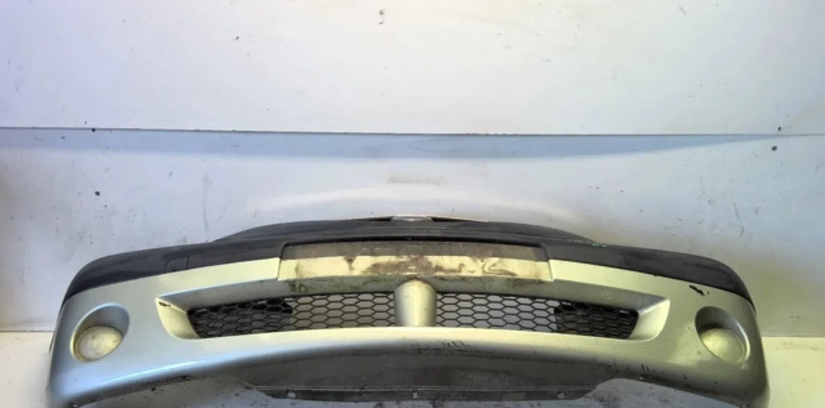 Pare-choc avant Dacia LOGAN (LS_) 1.5 dci (ls0k) (2006-2012) occasion