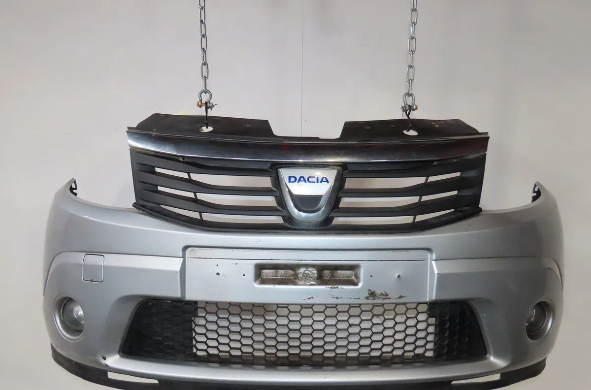 Pare-choc avant Dacia SANDERO 1.5 dci (2010) occasion
