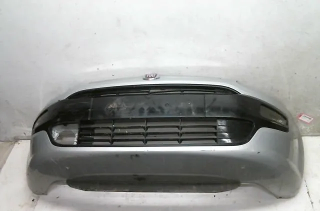 Pare-choc avant Fiat PUNTO (199_) 1.4 (199axb1a, 199bxb1a, 199bxb11, 199axb11) (2012) occasion