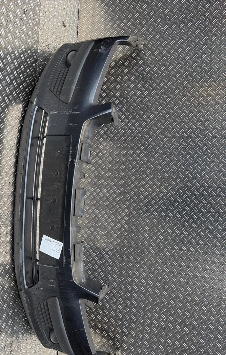 Pare-choc avant Ford FOCUS II (DA_, HCP, DP) 1.6 (2004-2012) occasion