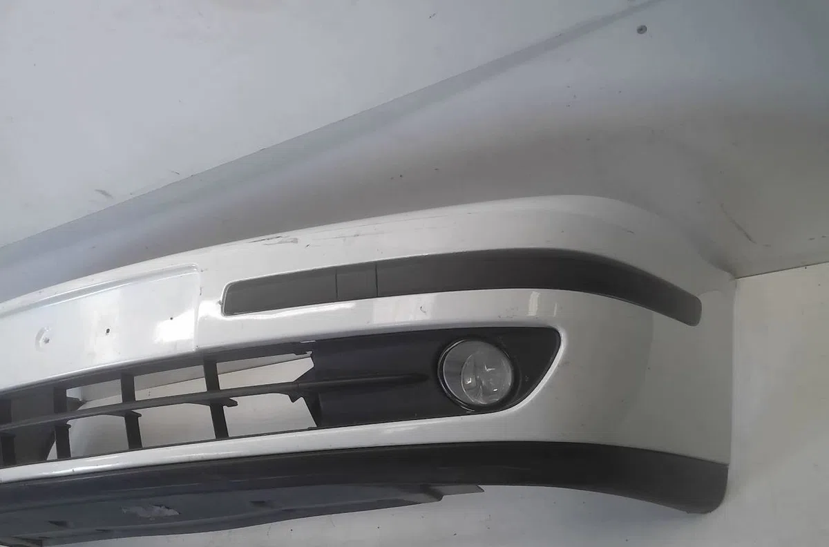 Pare-choc avant Renault LAGUNA II (BG0-1_) 1.8 16v (bg04, bg0b, bg0c, bg0v) (2001-2005) occasion