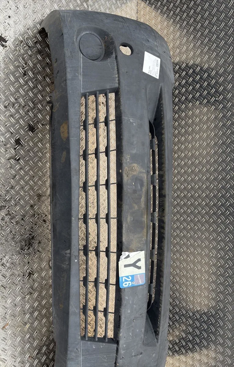 Pare-choc avant Renault MASTER II Camion plate-forme-Châssis (ED-HD-UD) 2.5 dci (2006) occasion