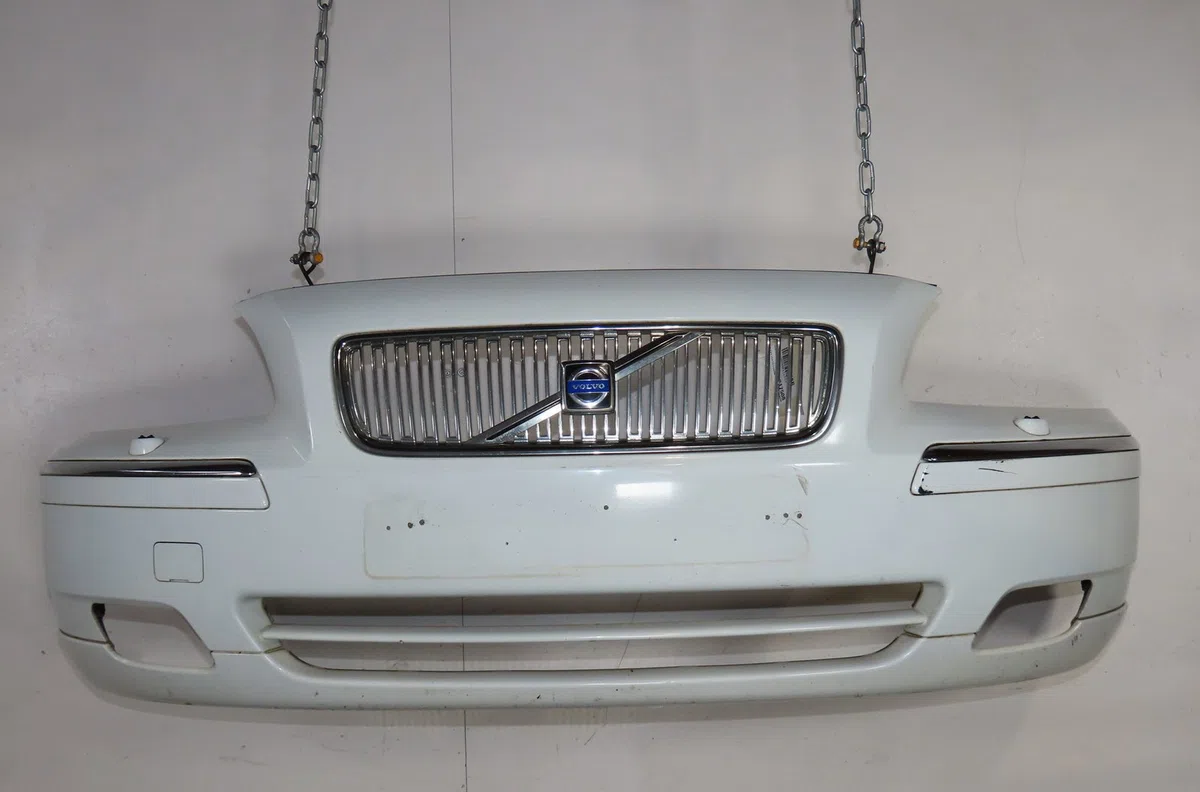 Pare-choc avant Volvo V70 II (285) 2.4 d (2001-2007) occasion