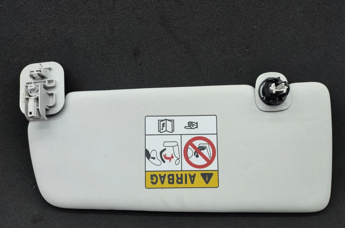 Pare-soleil droit RENAULT CLIO 5 PHASE 1 occasion