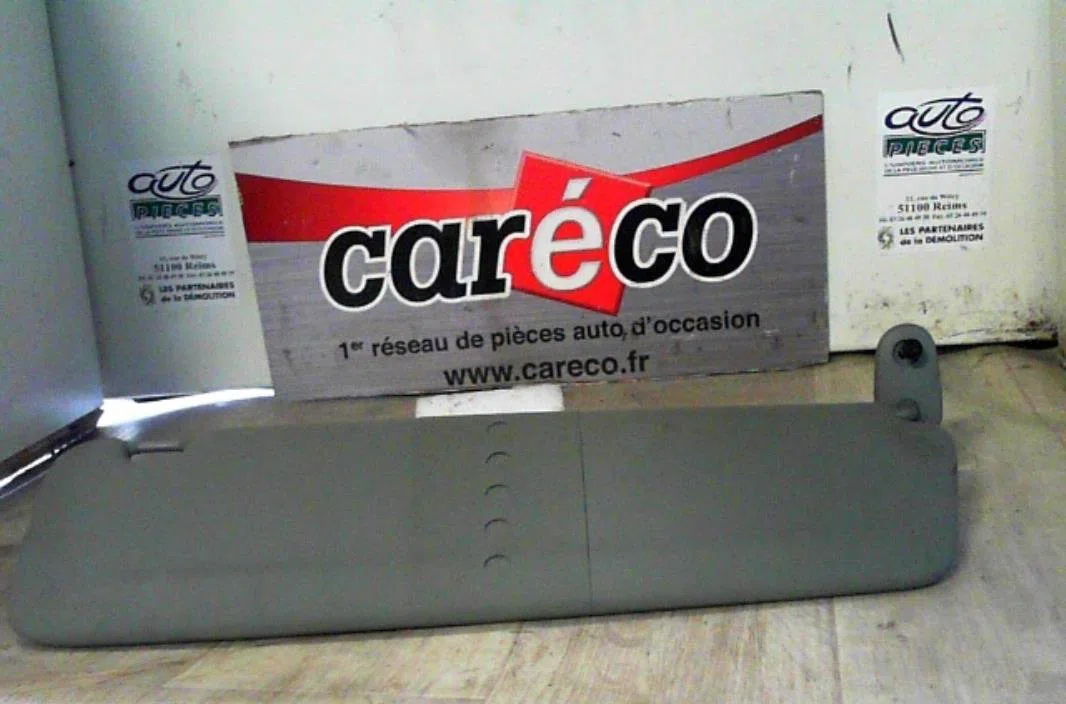 Pare-soleil droit RENAULT TRAFIC 2  TRAFIC 2 PHASE 2 occasion