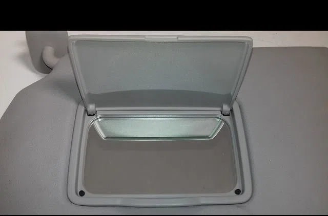 Pare-soleil gauche Mazda 5 (CR19) 2.0 cd (cr19) (2005-2010) occasion