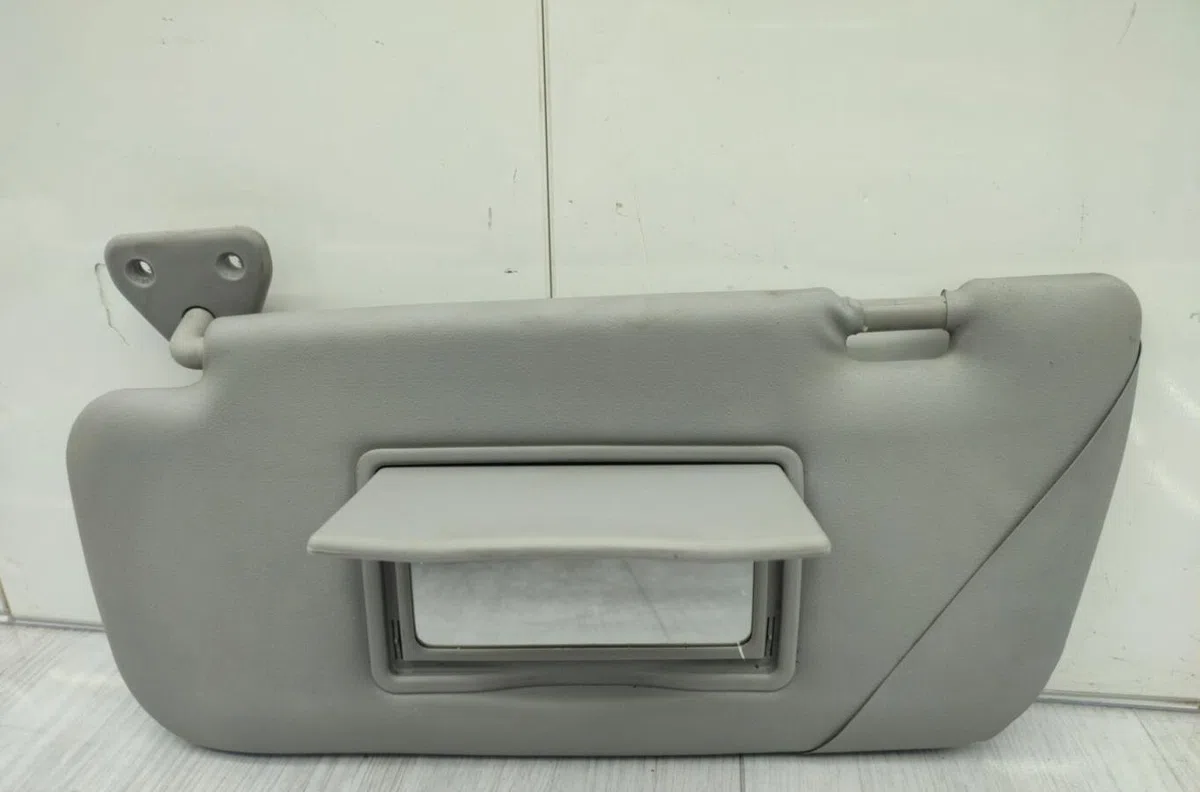 Pare-soleil gauche NISSAN PRIMERA 3 BREAK occasion