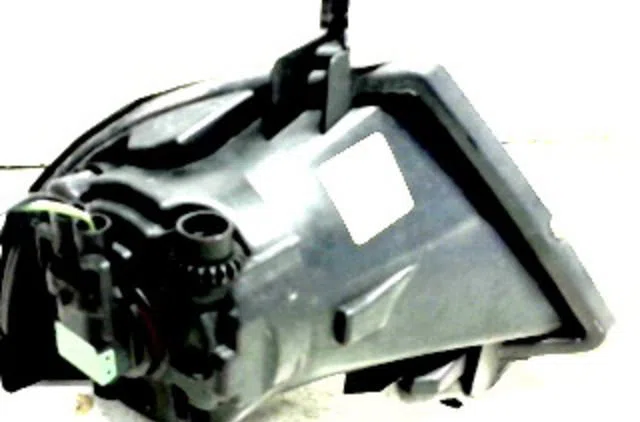 Phare antibrouillard avant droit FORD FIESTA occasion