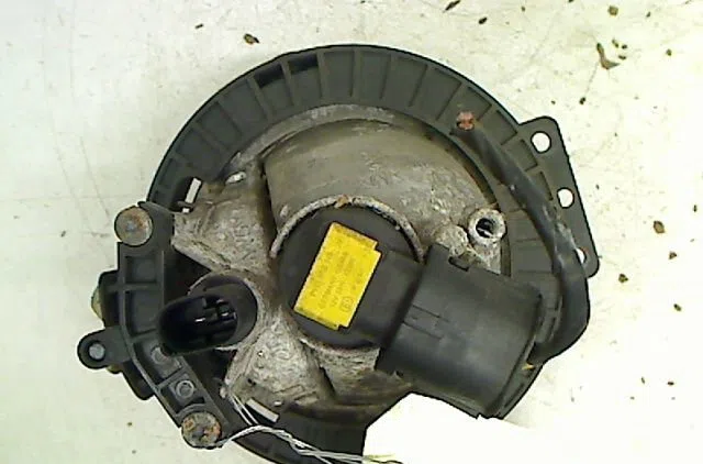Phare antibrouillard avant droit Mini MINI (R56) One (2009-2010) occasion