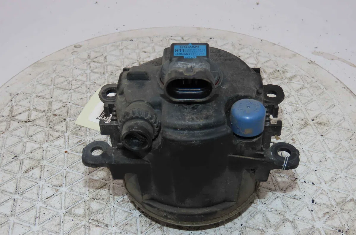 Phare antibrouillard avant droit NISSAN NOTE I occasion