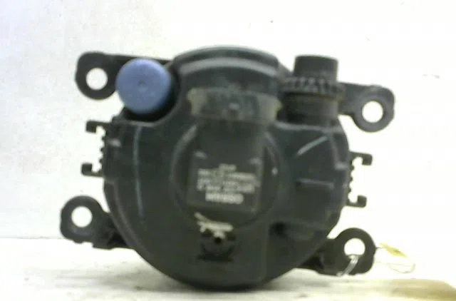 Phare antibrouillard avant droit Renault MEGANE II (BM0-1_, CM0-1_) 1.5 dci (bm1f, cm1f) (2005-2008) occasion