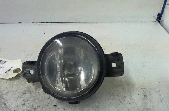 Phare antibrouillard avant droit RENAULT VEL SATIS occasion