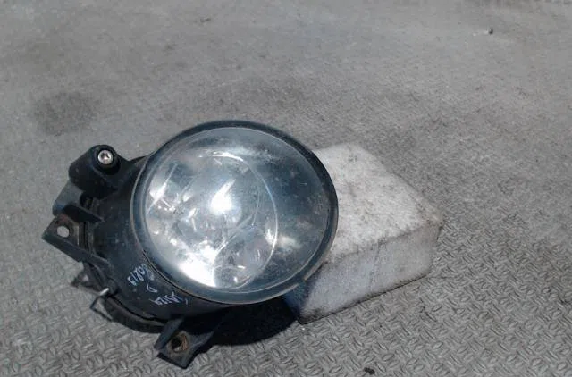 Phare antibrouillard avant droit SEAT IBIZA 3  IBIZA 3 PHASE 2 occasion
