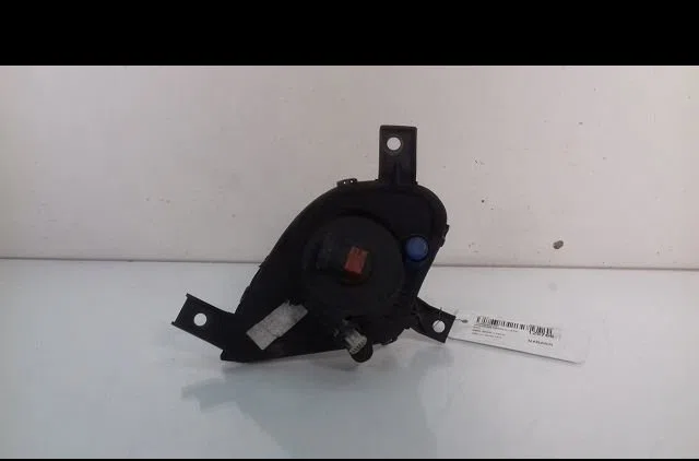 Phare antibrouillard avant gauche Bmw 3 (E90) 320 d (2004-2011) occasion
