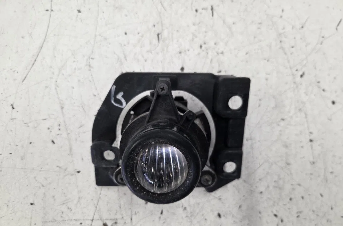 Phare antibrouillard avant gauche FIAT 500 2 CABRIO PHASE 2 occasion