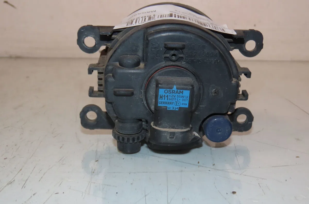 Phare antibrouillard avant gauche FORD FOCUS 2013 occasion