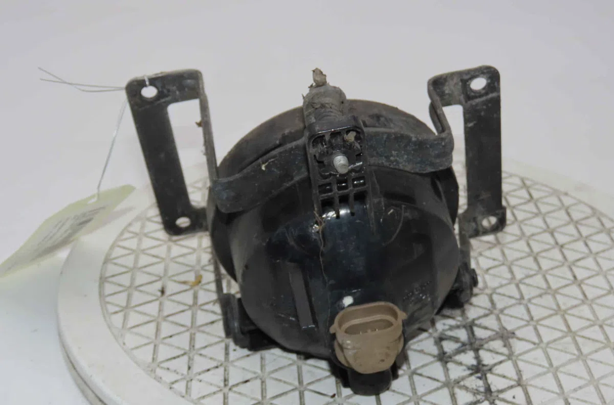 Phare antibrouillard avant gauche HYUNDAI TUCSON I occasion