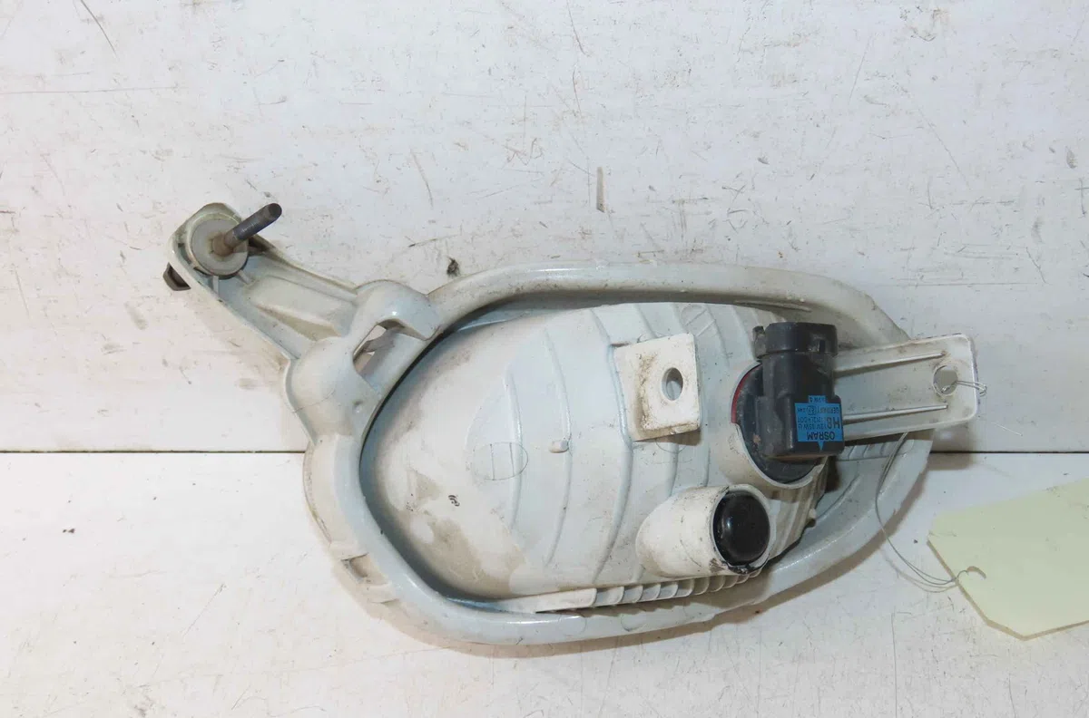 Phare antibrouillard avant gauche KIA CEE D II occasion
