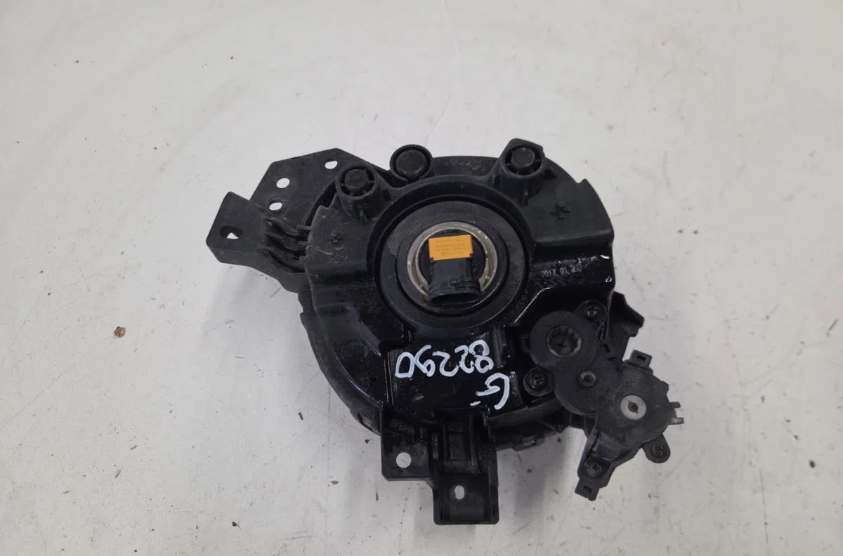 Phare antibrouillard avant gauche KIA SOUL 2 PHASE 2 occasion