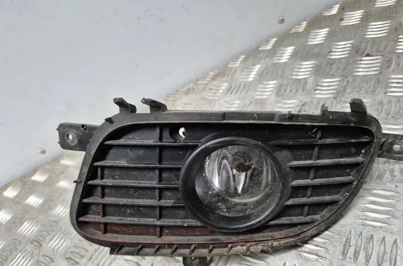 Phare antibrouillard avant gauche MERCEDES CLASSE A 169 PHASE 1 occasion
