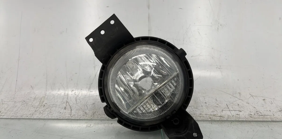 Phare antibrouillard avant gauche MINI MINI 2 R60 COUNTRYMAN BREAK occasion