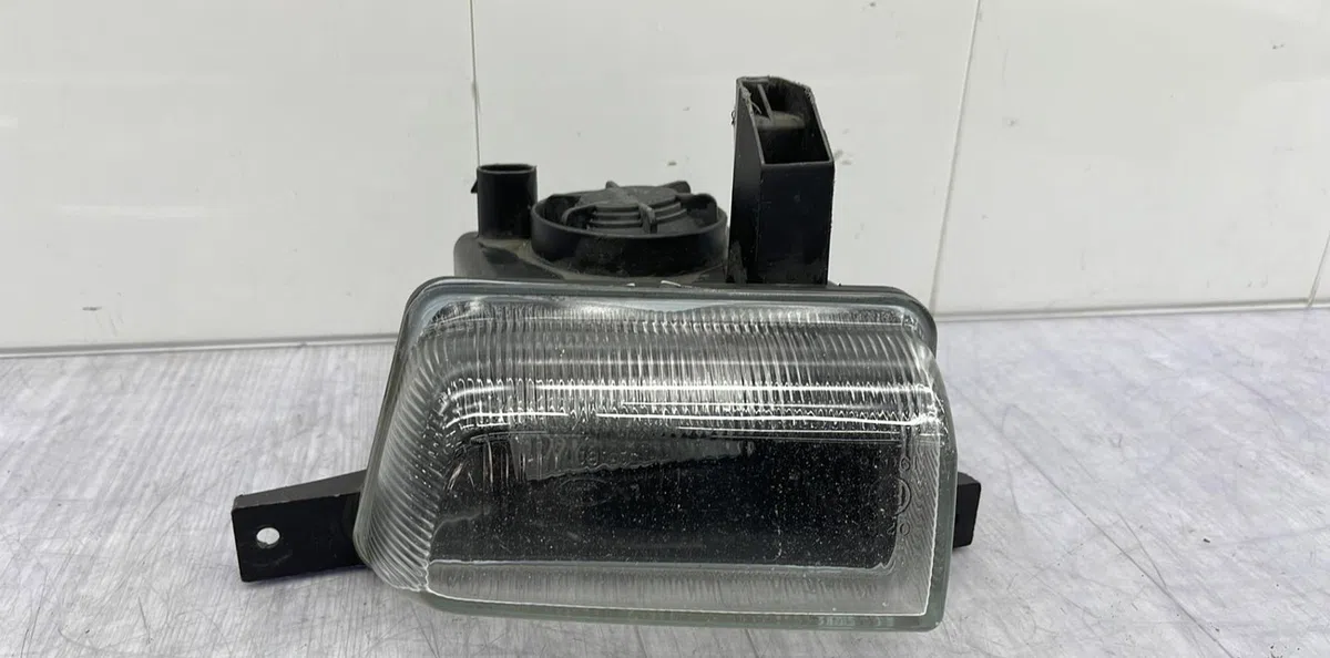 Phare antibrouillard avant gauche OPEL ASTRA F PHASE 2 BREAK occasion