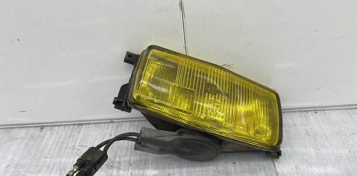 Phare antibrouillard avant gauche RENAULT R21 PHASE 1 occasion