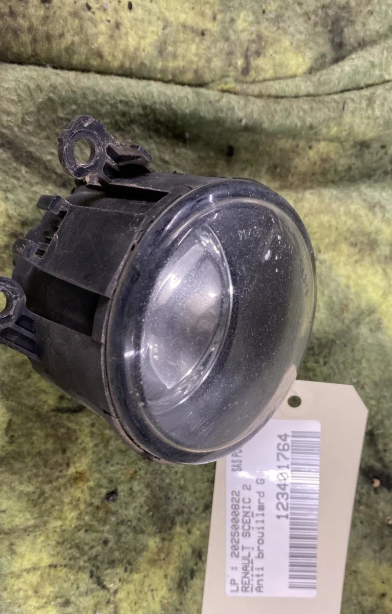 Phare antibrouillard avant gauche RENAULT SCENIC 2 PHASE 1 occasion