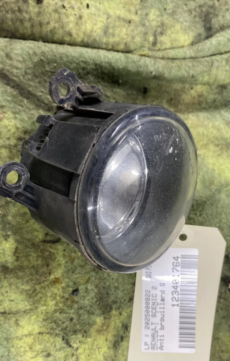 Phare antibrouillard avant gauche RENAULT SCENIC 2 PHASE 1 occasion
