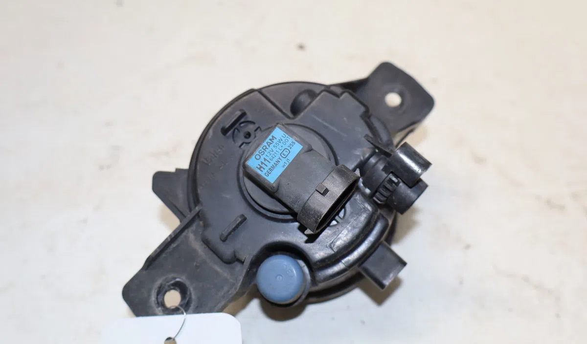 Phare antibrouillard avant gauche Renault WIND (E4M_) 1.2 tce 100 (e4mf) (2011) occasion