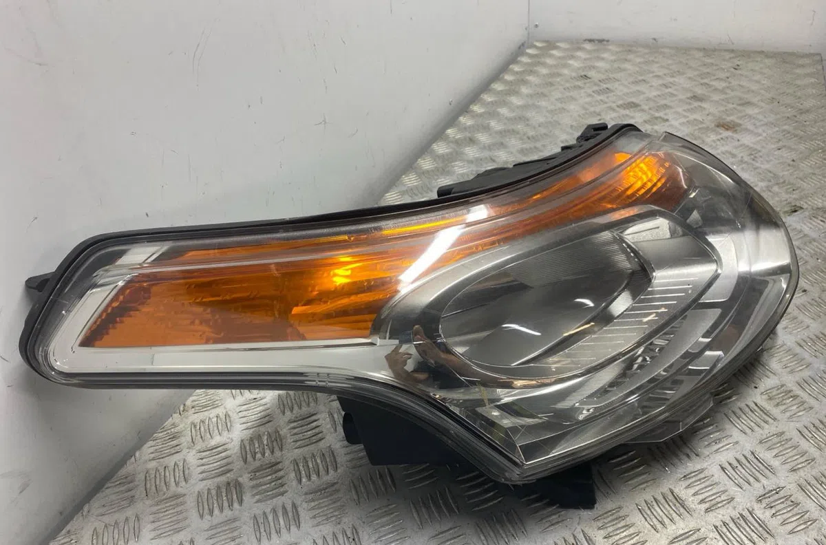 Phare droit CITROEN C3 PICASSO PHASE 1 occasion
