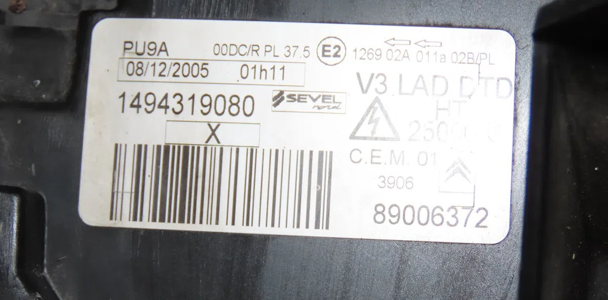 Phare droit Citroën C8 (EA_, EB_) 2.0 hdi (2002) occasion