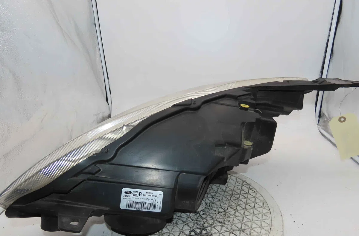 Phare droit FORD CMAX II occasion
