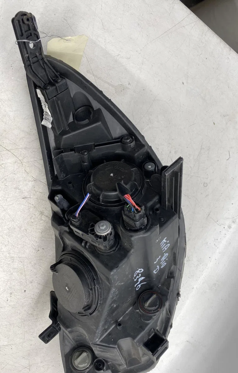 Phare droit Kia RIO III (UB) 1.4 crdi (2011-2017) occasion