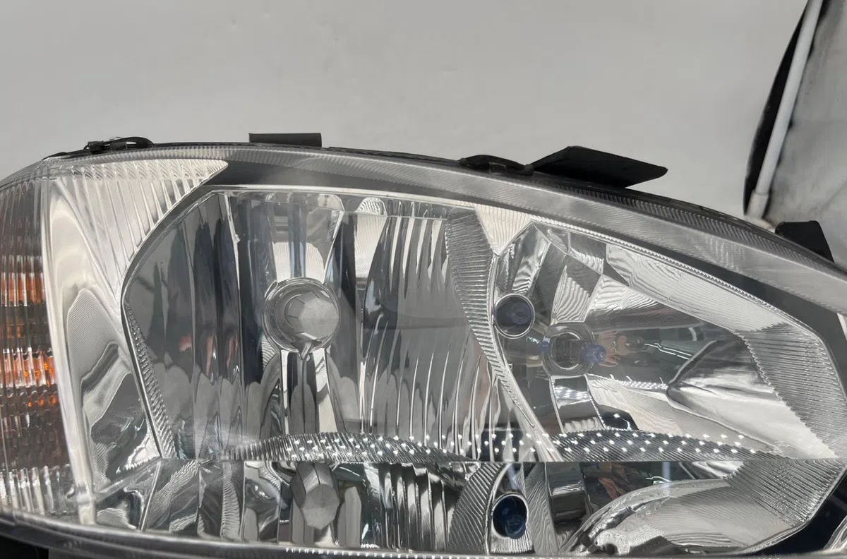 Phare droit RENAULT MEGANE 1 PHASE 2 occasion