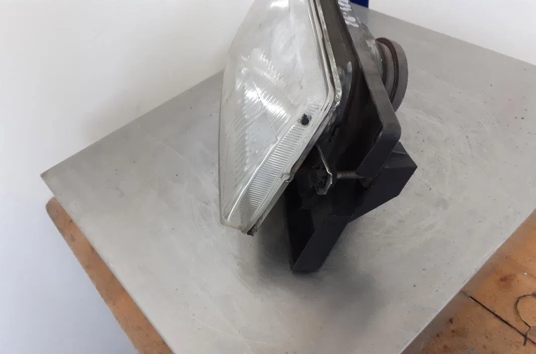 Phare droit VOLKSWAGEN POLO COUPE PHASE 2 occasion